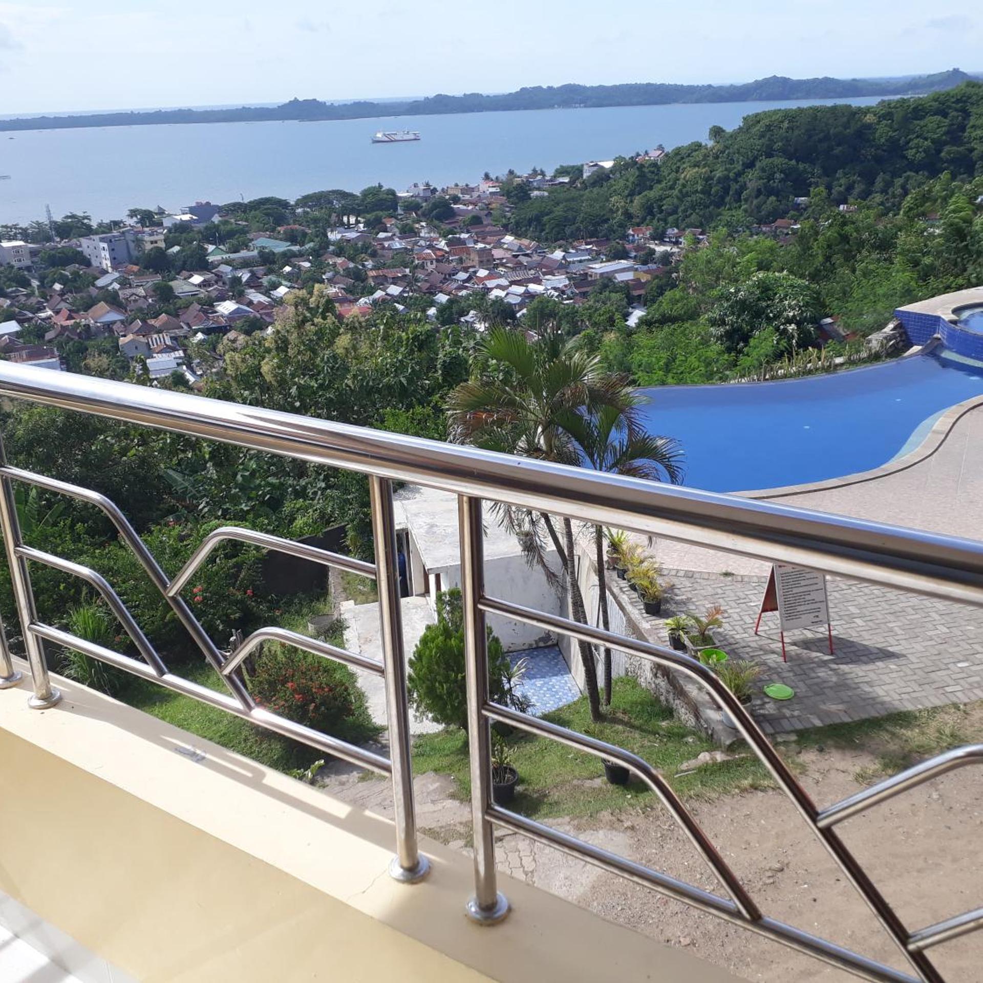Bukit Kenari Hotel & Restaurant 40/46