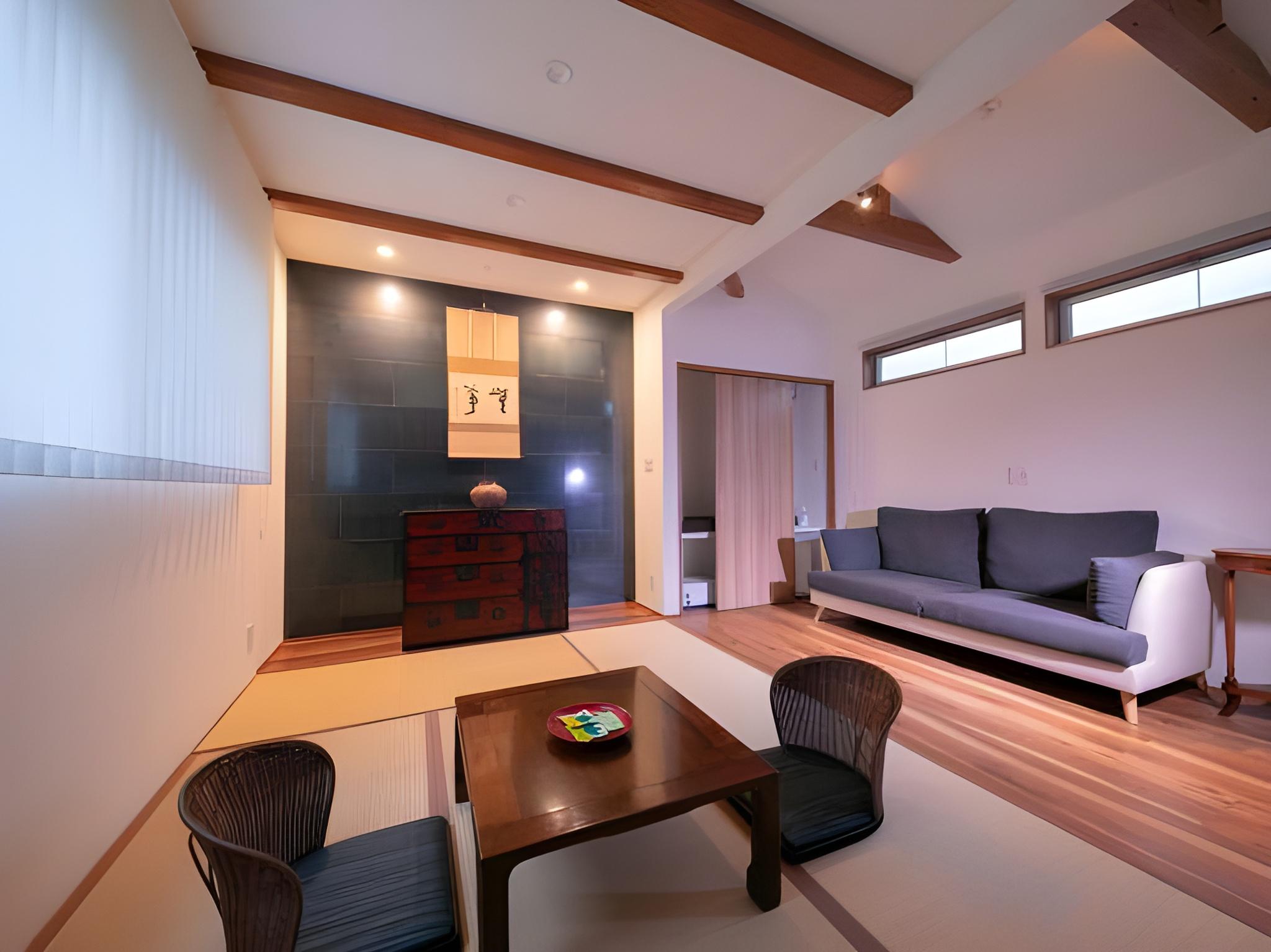 Maisonette, Suite