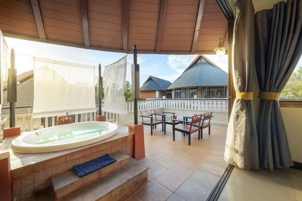 Chada Lanta Beach Resort 20/50