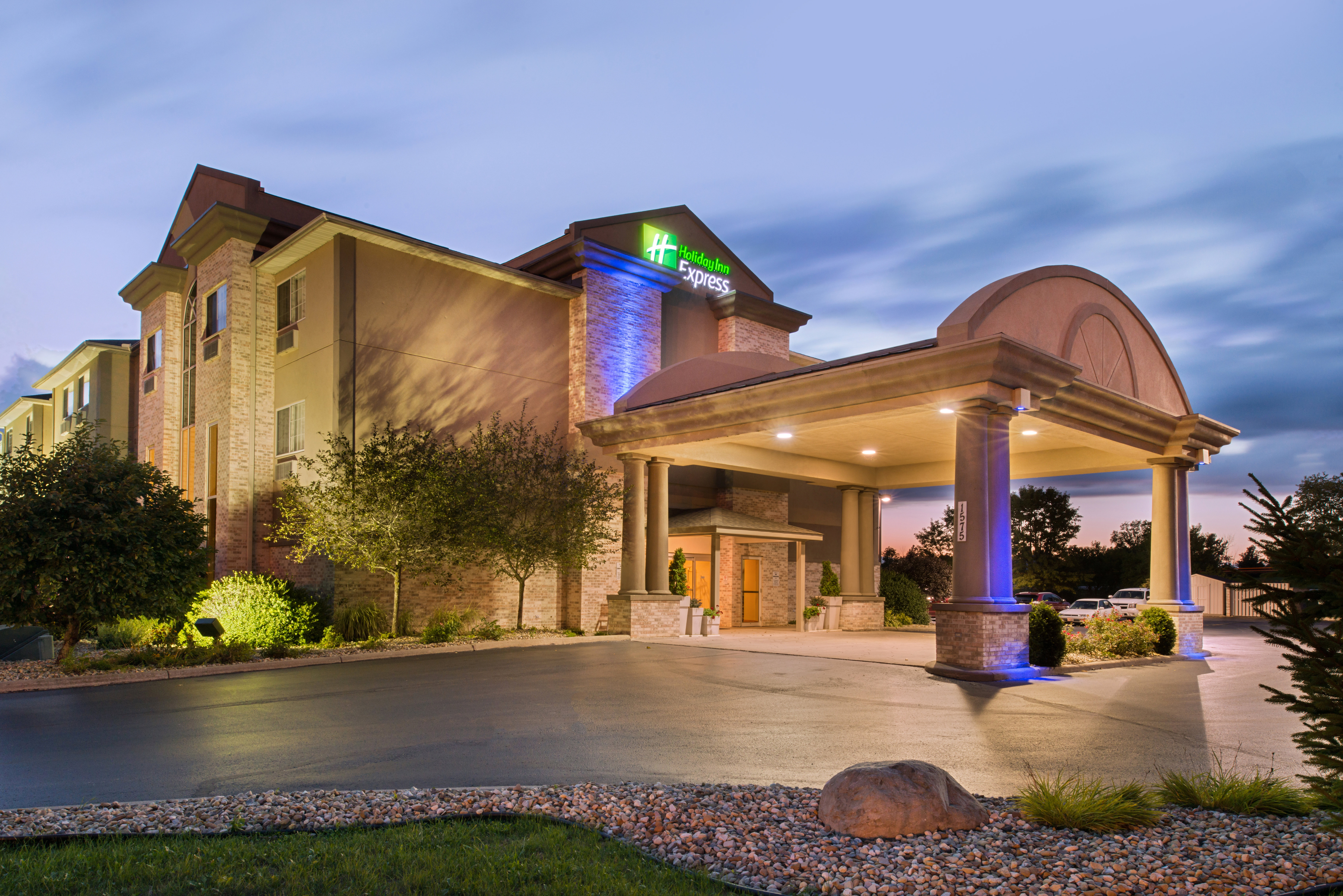 Holiday Inn Express Hotel And Suites Bucyrus 2/36