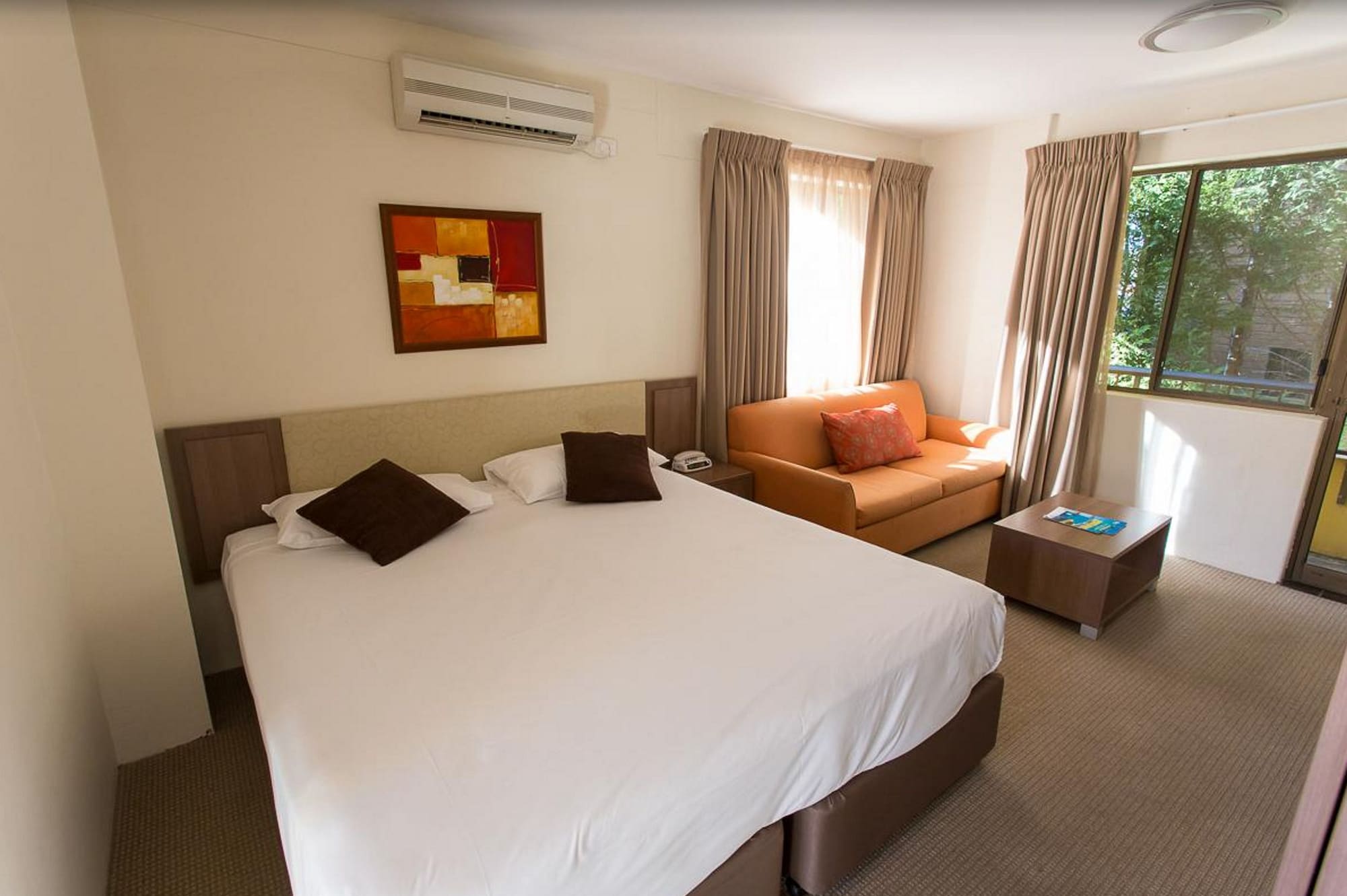 Standard, Single, 1 King and 1 Single Beds