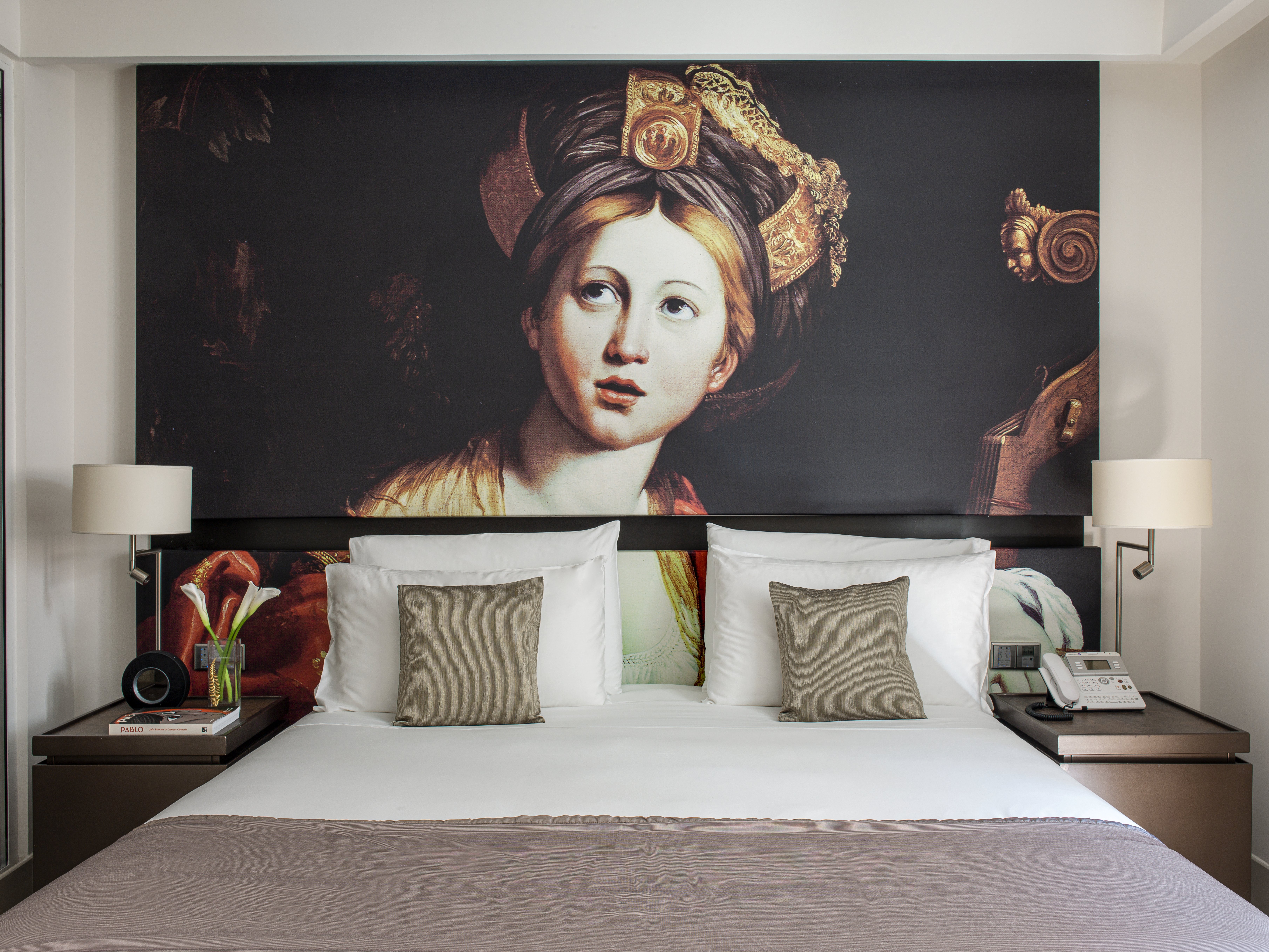 2 Bedrooms, Master, Suite