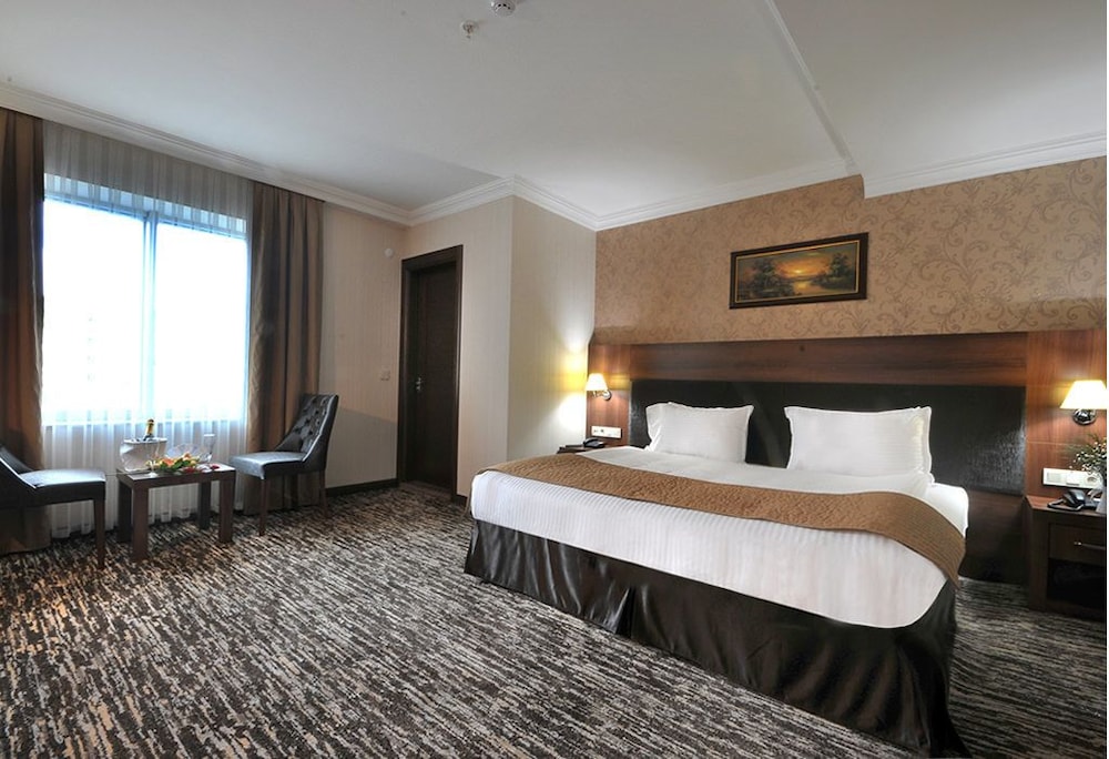 Rhiss Hotel Bostanci 22/64