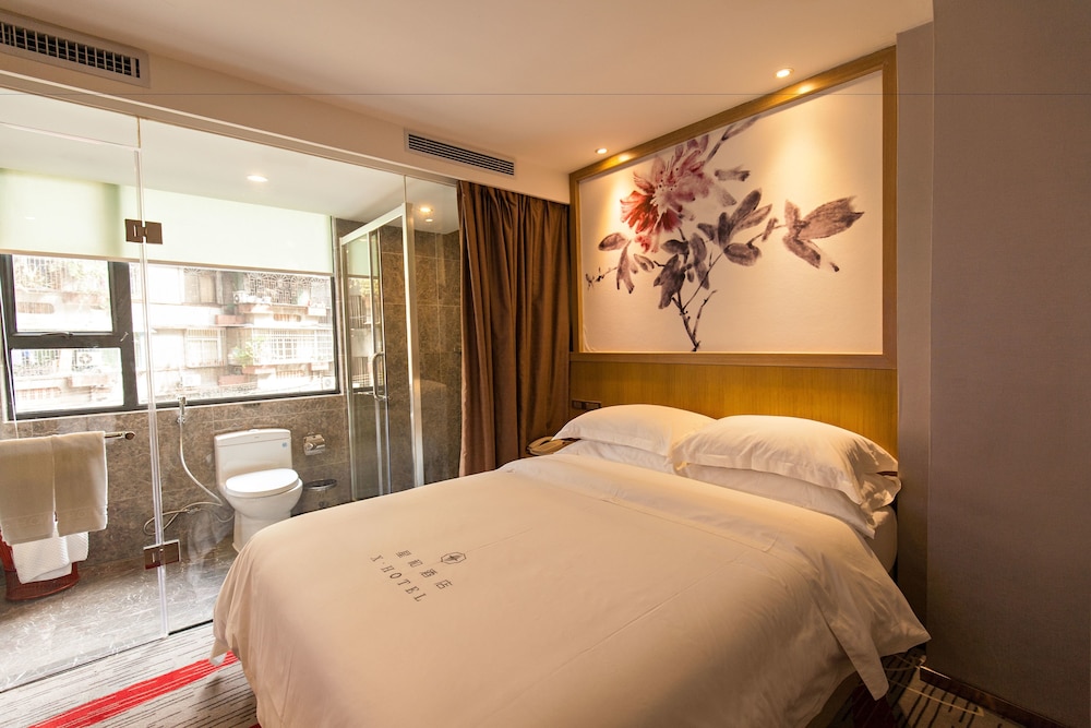 XingHe Hotel East Railway Branch 5/22