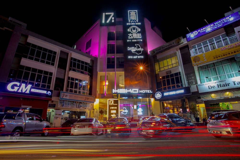 Hako Hotel (Mount Austin) 26/32