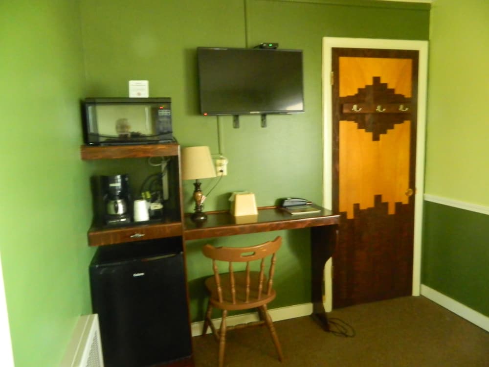 Country Motor Inn 38/64