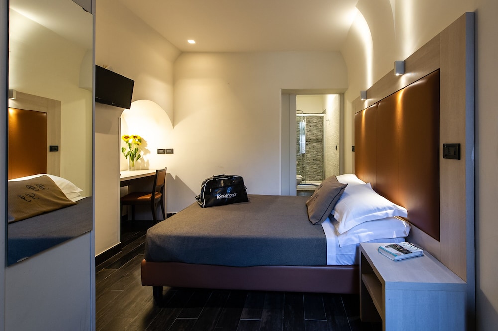 BORGO PIO SUITES INN 15/70