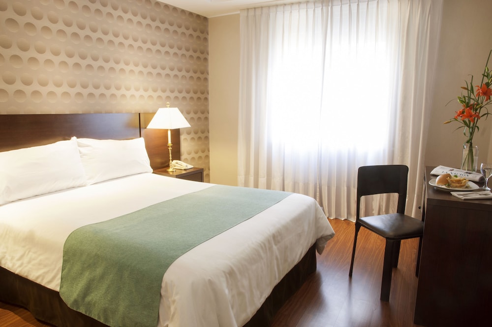DORA HOTEL BUENOS AIRES 35/61
