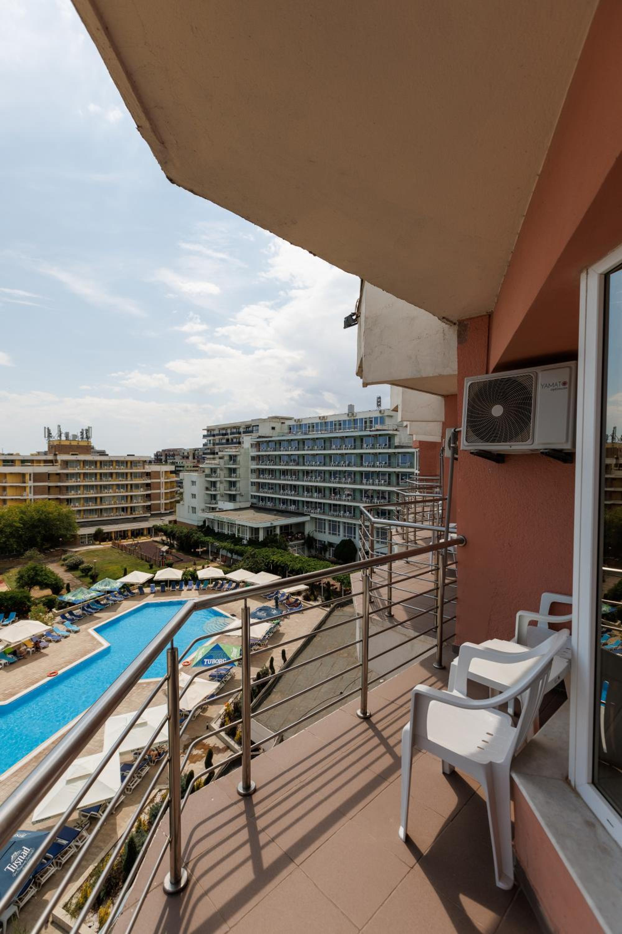 Amiral Hotel 30/55