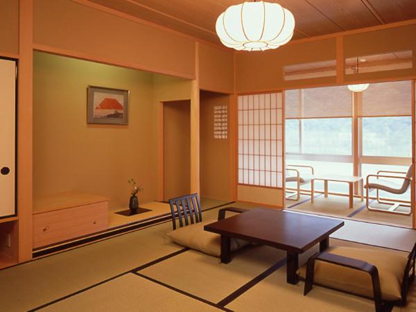Usyounoie Sugiyama 13/23