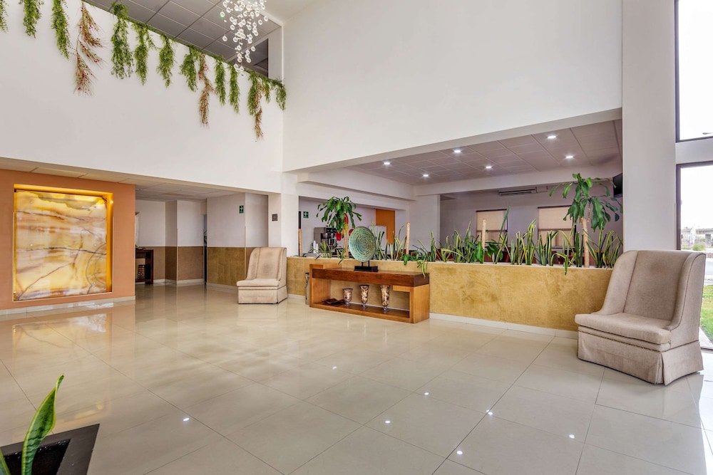 Comfort Inn Chihuahua, CHH 4/27