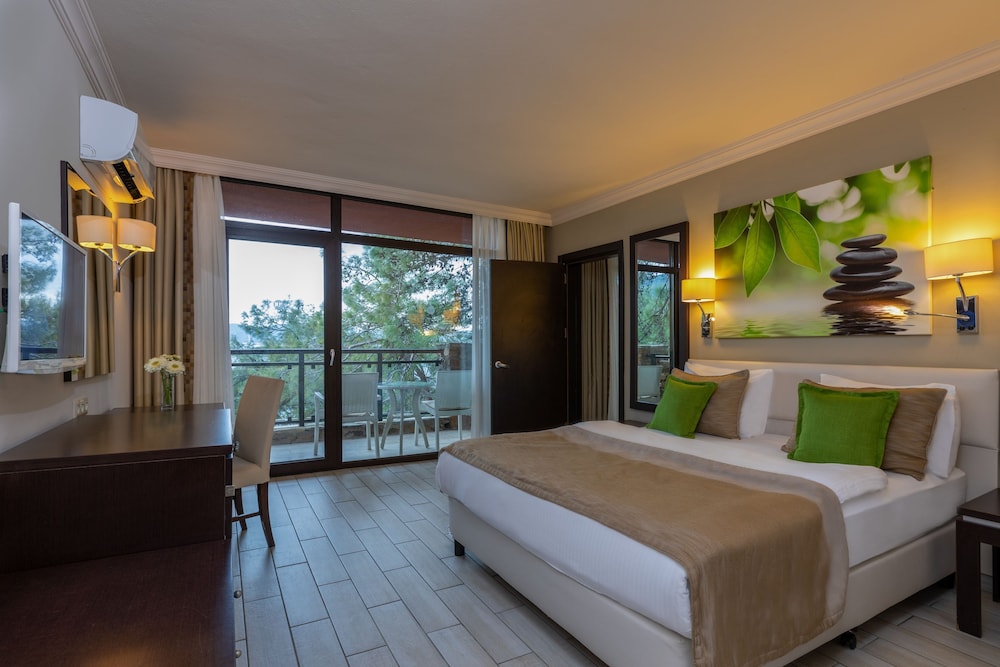 Marmaris Bay Resort - Adults Only (16+) 16/48