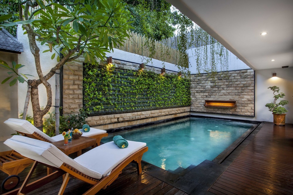 Astagina Resort Villa And Spa 36/76