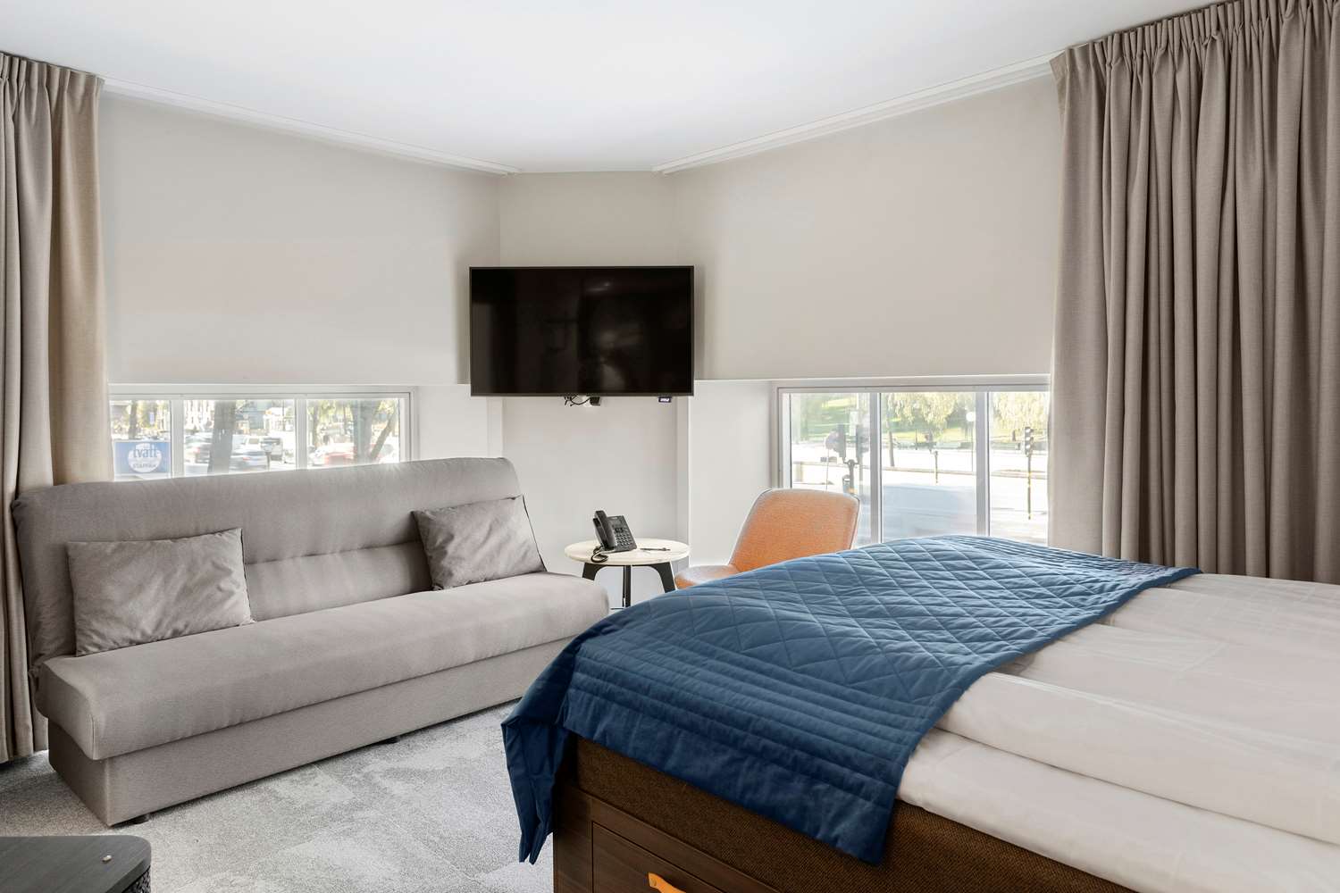Best Western Hotel At 108 7/58