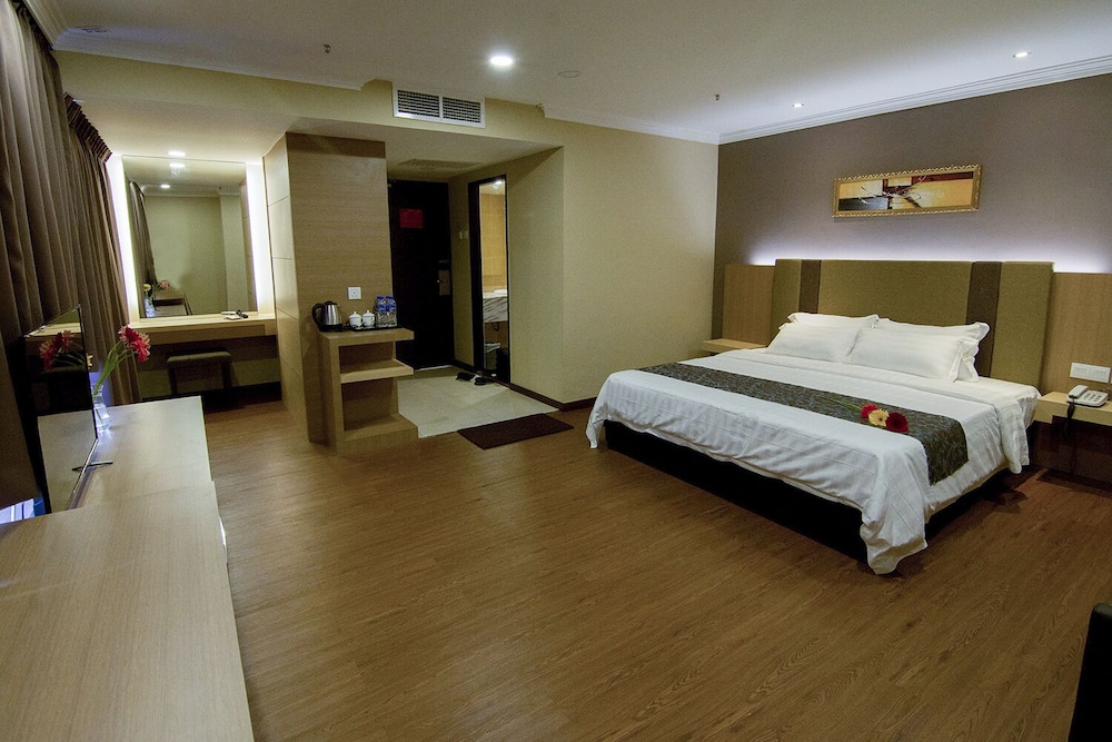 Hotel Anika 5/32