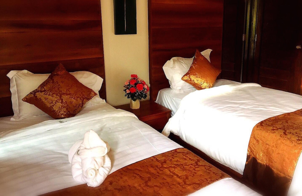 Superior, Twin Beds, Khum Sai Ngam Hotel & Resort 2/4