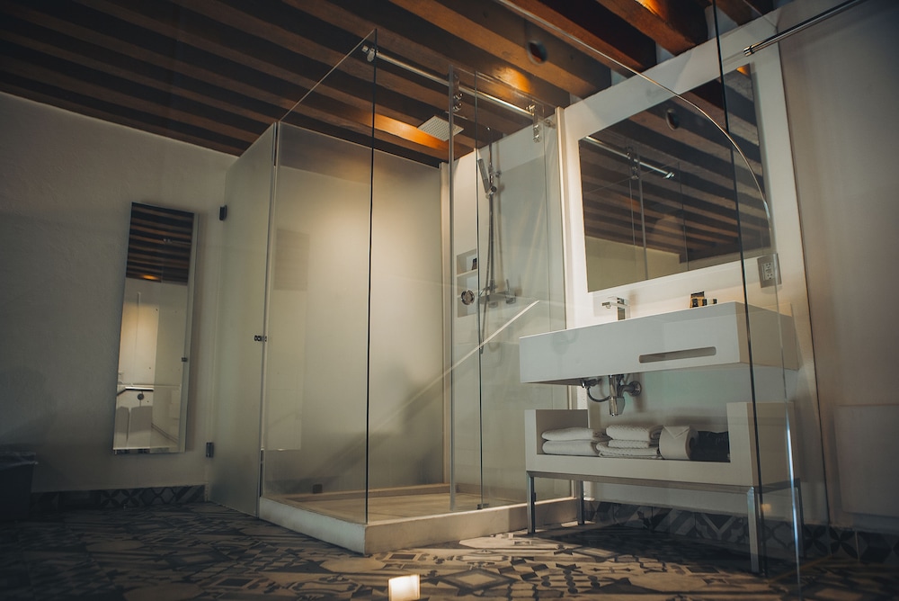 Domingo Santo Hotel Boutique Adults Only 64/65