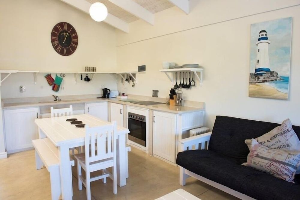 Osler Place Stilbaai 7/15