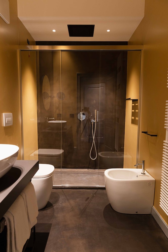 Vis Urban Suite & Spa 33/34