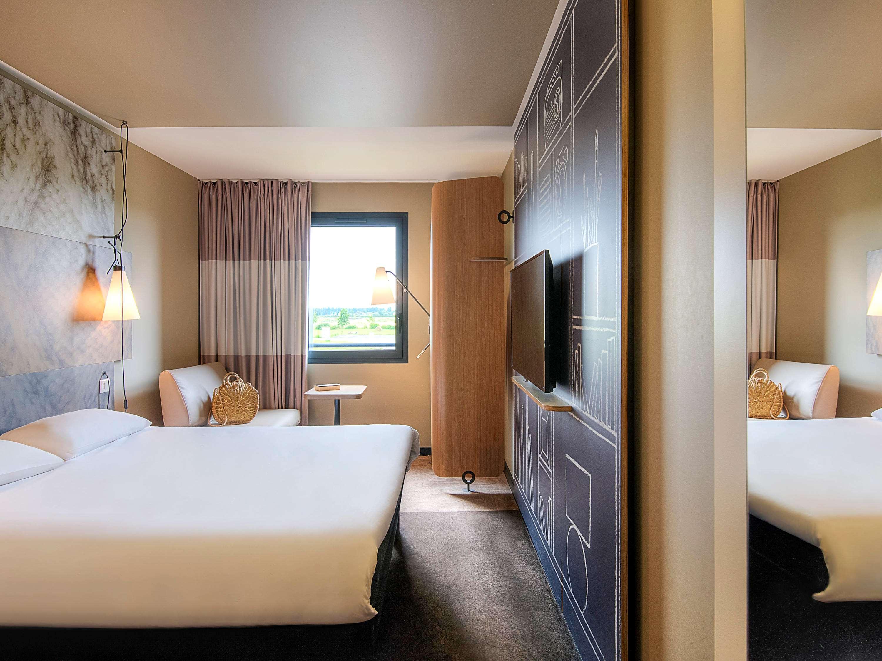 غرفة بسرير مزدوج، Ibis Pontorson Baie Du Mont-Saint-Michel 2/5
