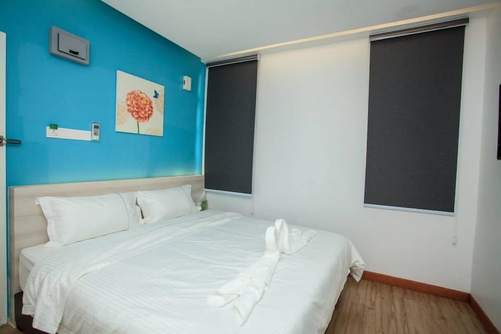 A+ Plus Boutique Hotel 3/23