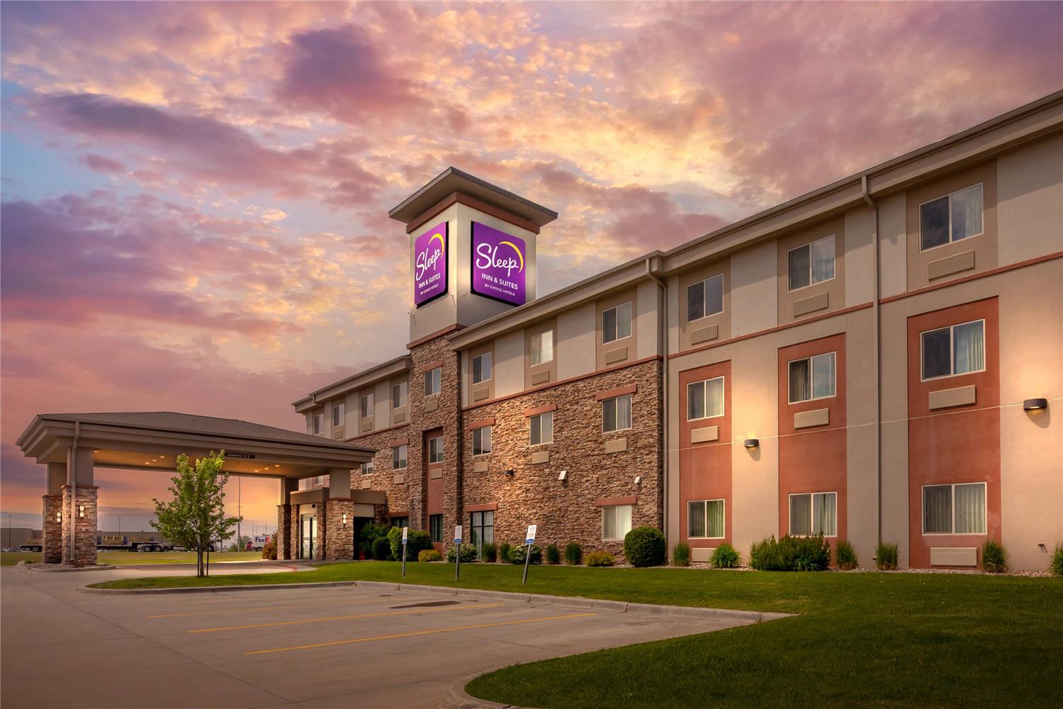 Sleep Inn & Suites Devils Lake, ND 6/42