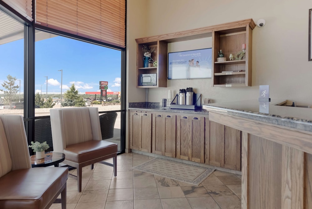 Best Western Foothills Inn 10/49