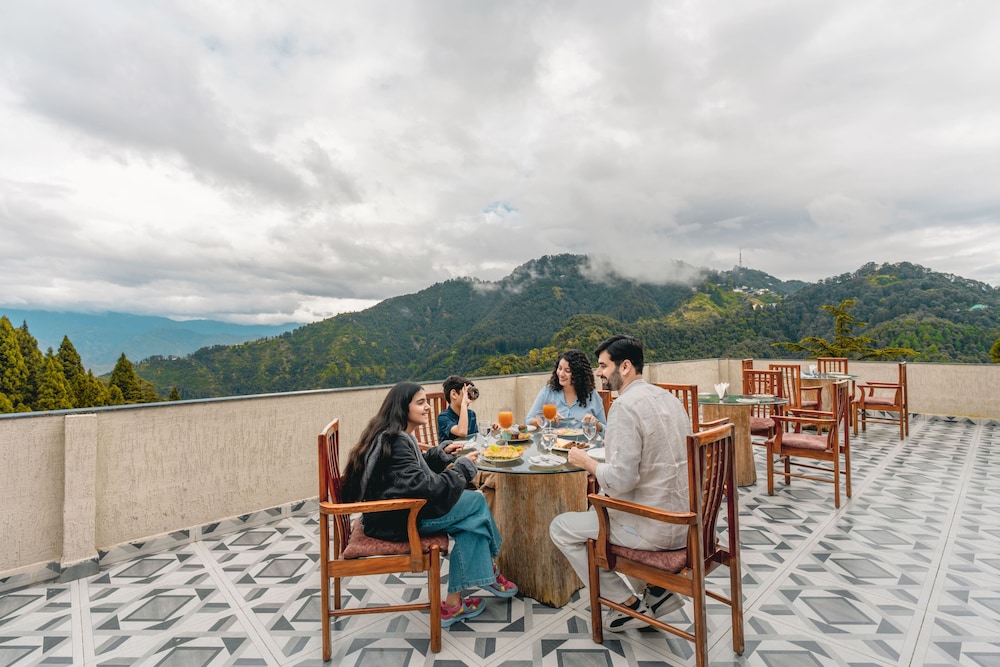 Country Inn Premier Pacific Mall Road Mussoorie 55/60