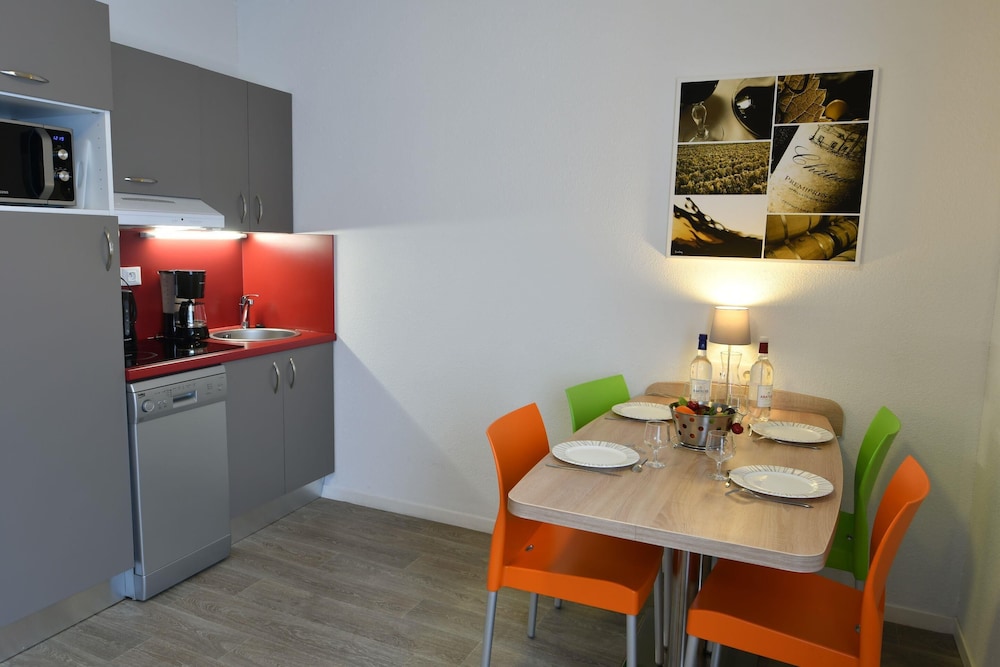 Appart-hotel Mer & Golf City Bordeaux Bassins A Flot 40/60