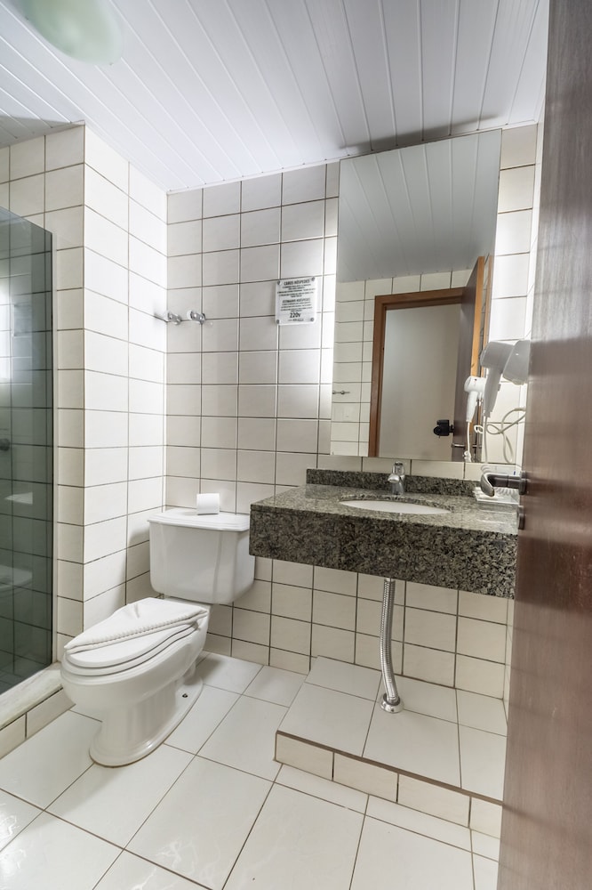Camboriu Praia Hotel 35/75