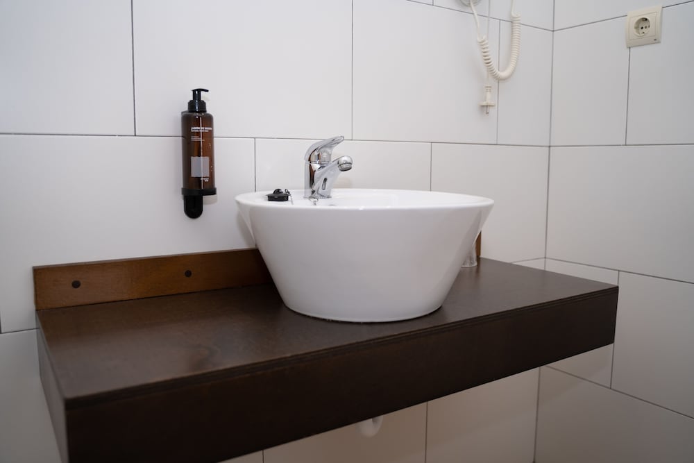 1 BEDROOM, PREMIUM, DOUBLE BED