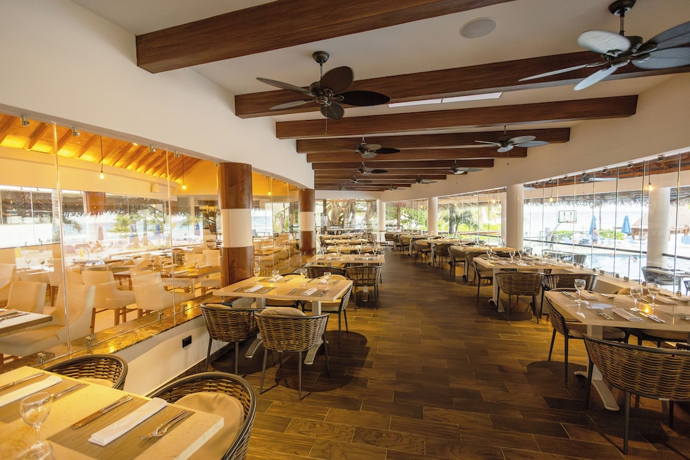 The Reef Playacar Resort and Spa Optional All Inclusive 34/50