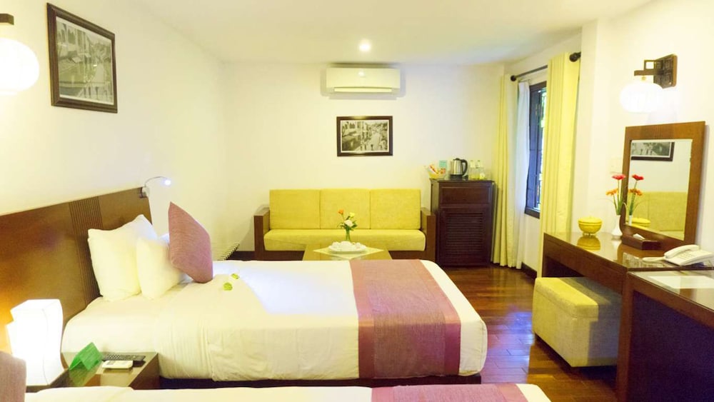 Vinh Hung Riverside Resort 14/78