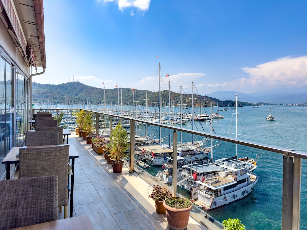 Dedeoglu Hotel 46/50