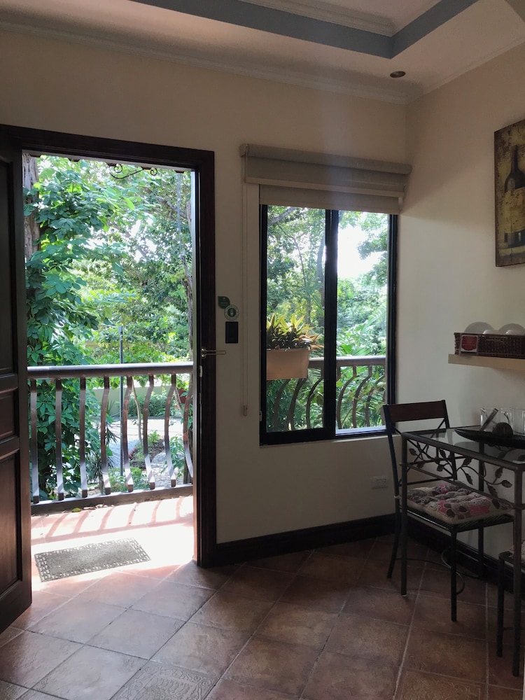 Casas del Toro Playa Flamingo 6/50