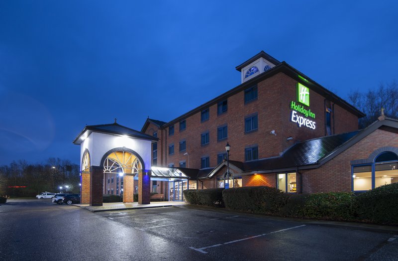 Holiday Inn Express Stafford, an IHG Hotel 7/61
