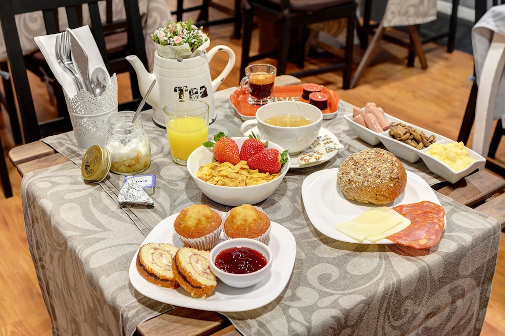 Inn Bairro Alto Bed & Breakfast 60/75