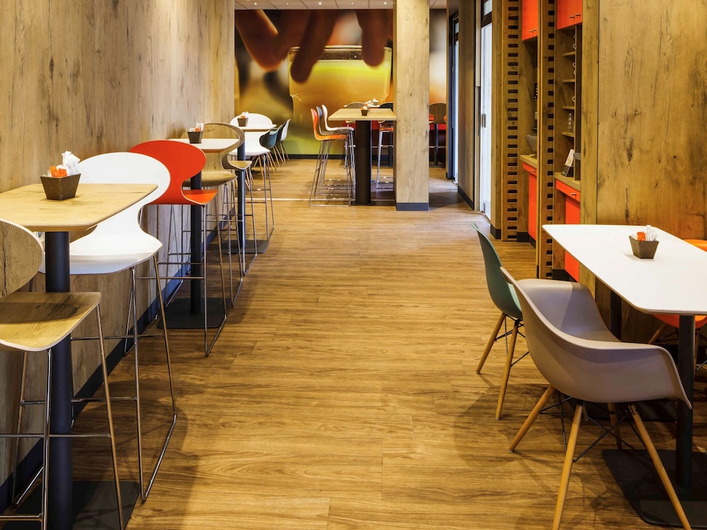 Ibis Paris Versailles Chateau 29/47