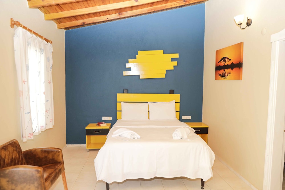 Teos Ormanci Tatil Koyu 6/26