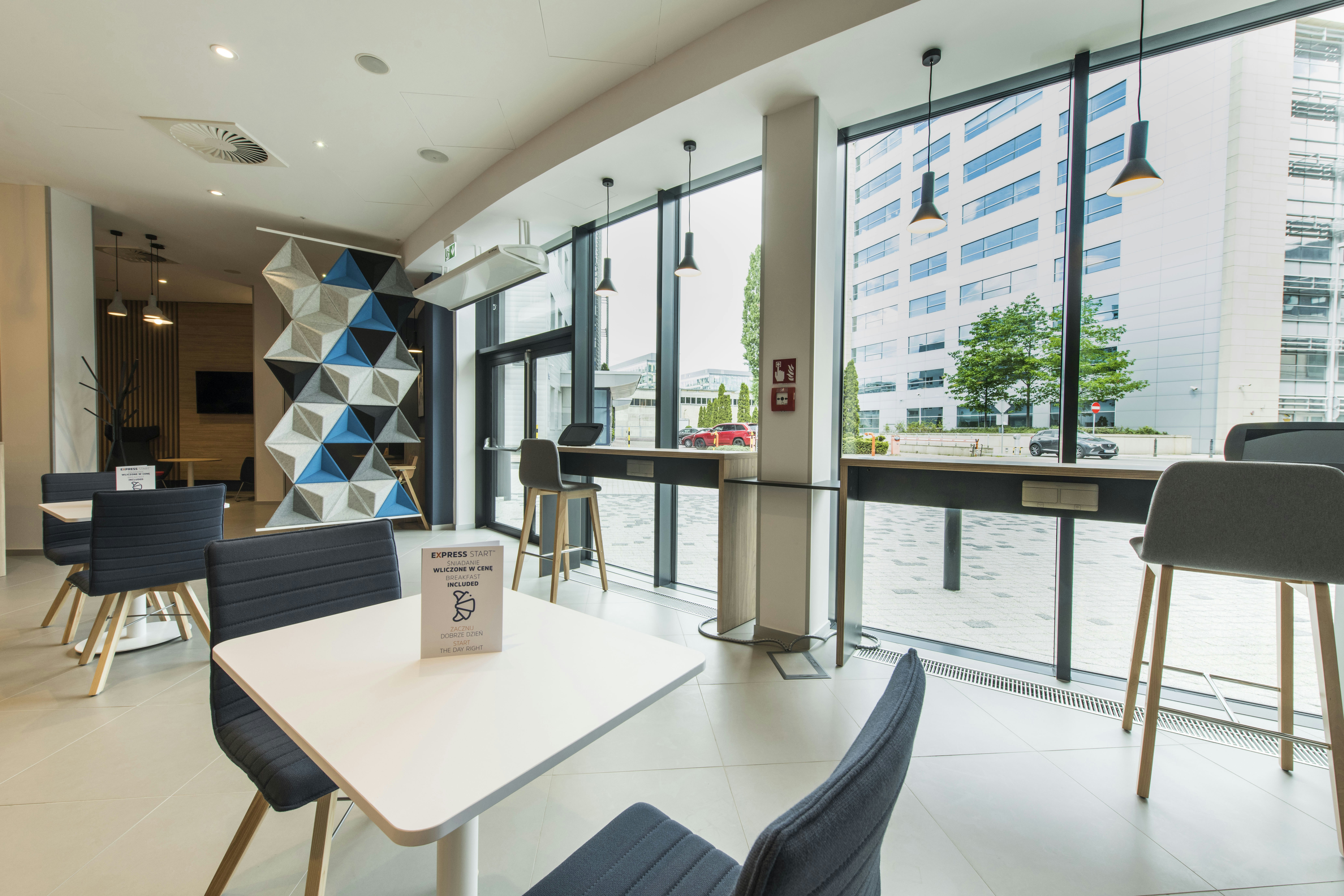 Holiday Inn Express Warsaw - Mokotow 34/56