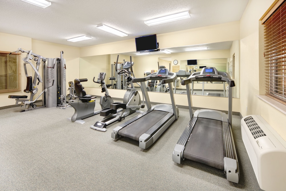 Candlewood Suites Kenosha 21/39