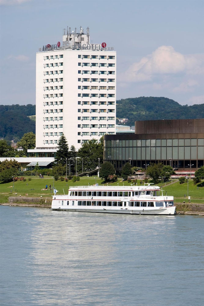 Arcotel Nike Linz 67/69