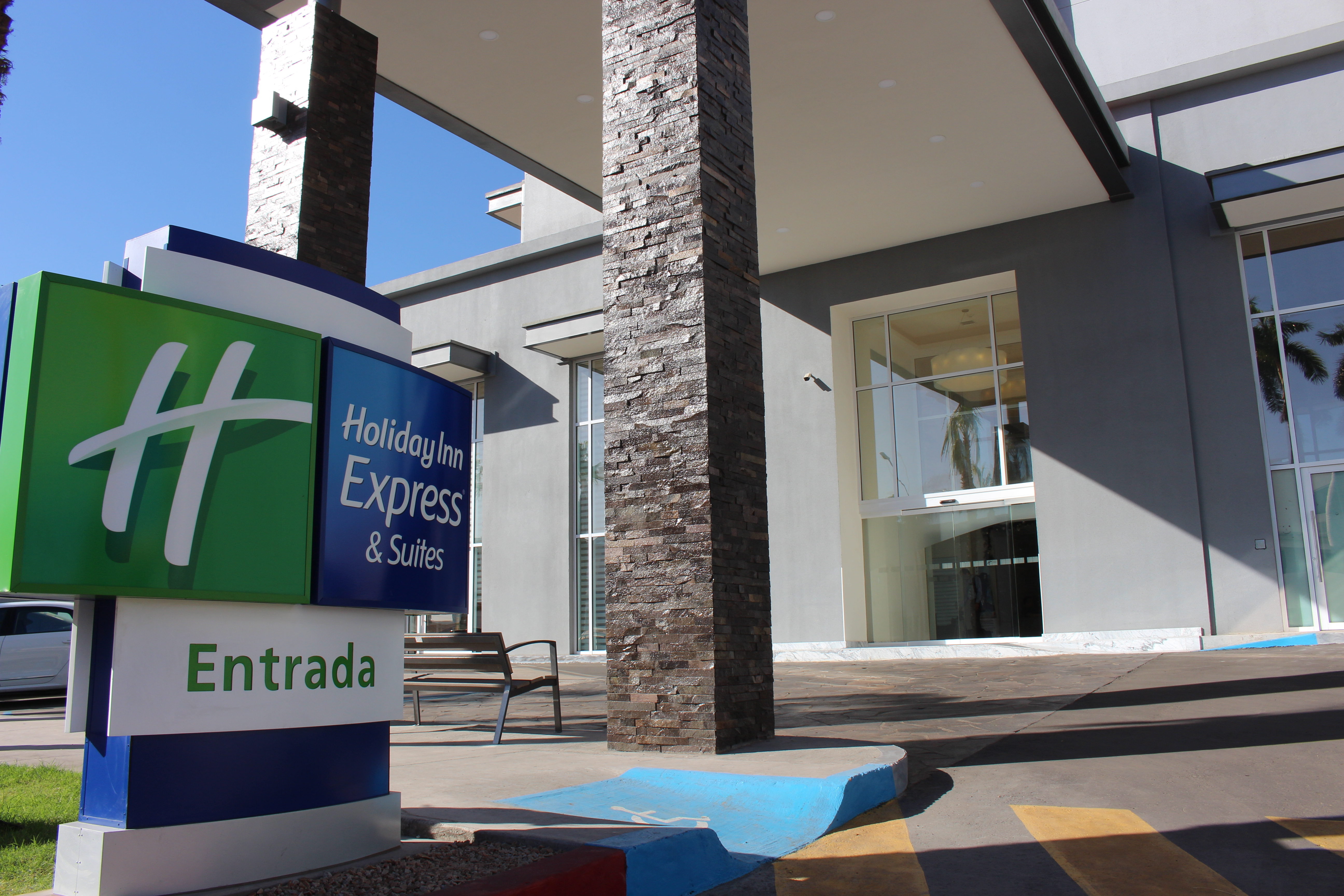 Holiday Inn Express And Suites Ciudad Obregon 4/77
