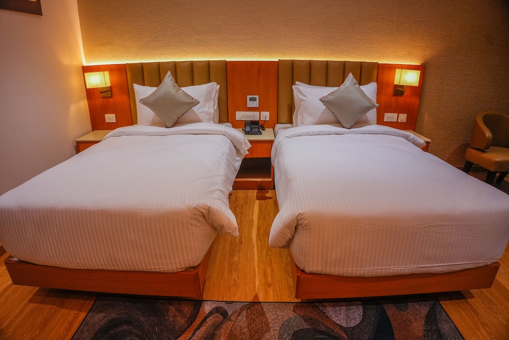 Clarion Bangalore 13/40