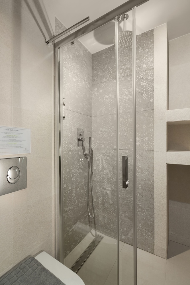Carpe Diem Boutique Hotel 47/50