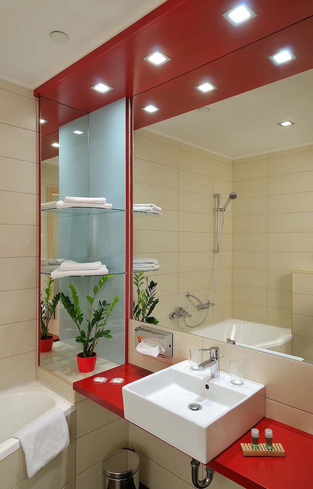Promenade Hotel by Mellow Mood Hotels 31/31