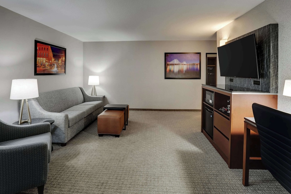 Drury Inn & Suites Cape Girardeau 34/50