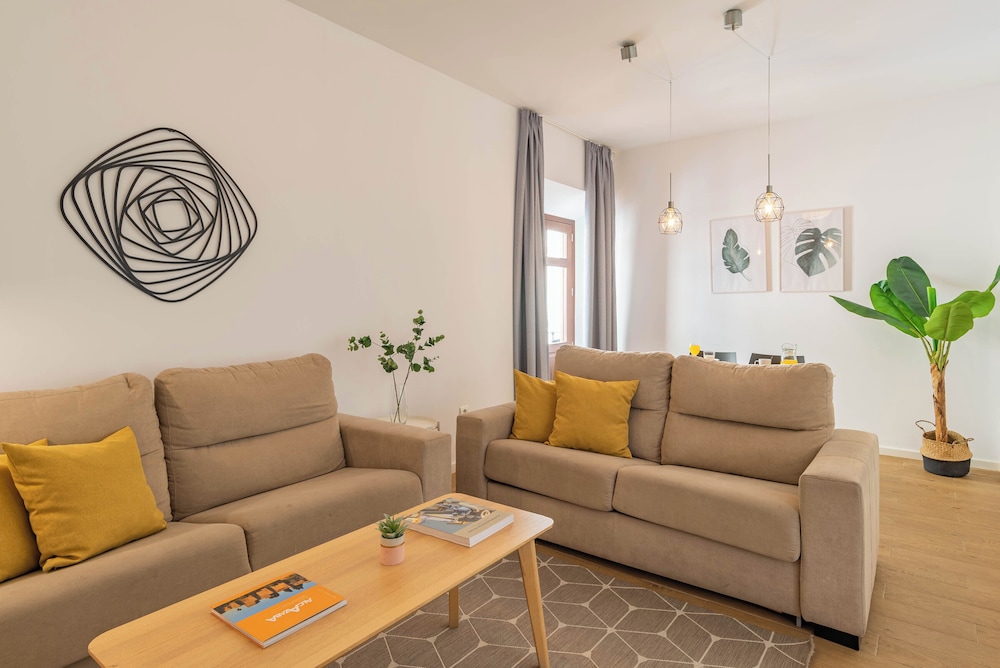 Feelathome Merced Apartments 44/61