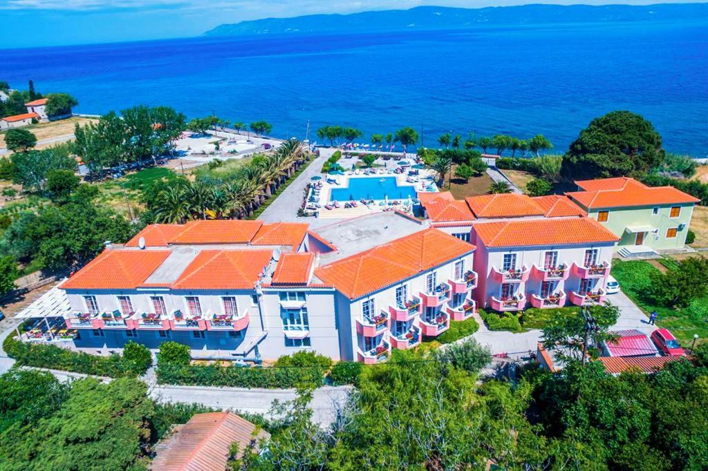 Bella Vista Hotel 7/78