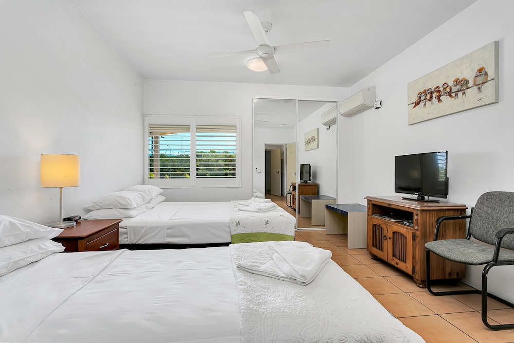 Cairns Reef Apartments Motel 16/71
